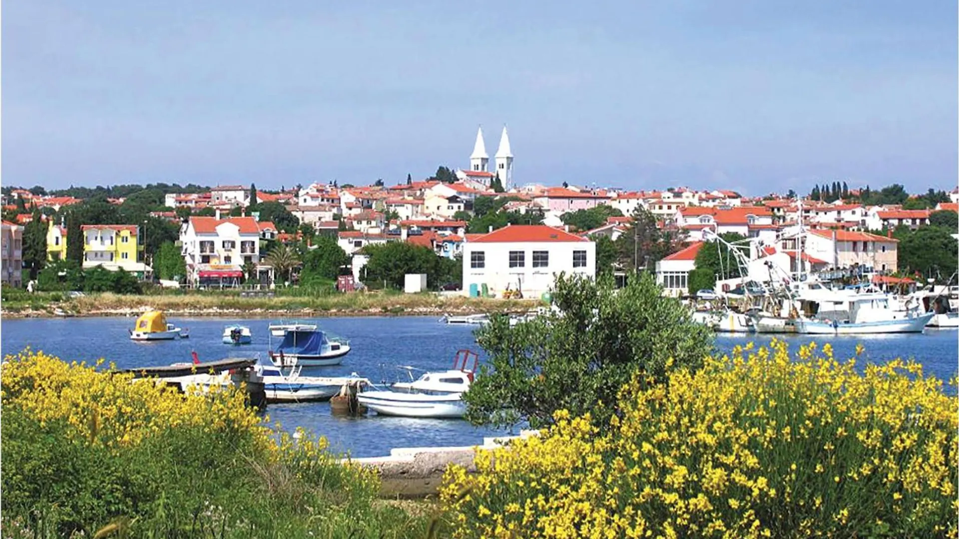 Gorgeous Apartment In Medulin With Wifi